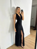 Robe Longue Noire Décolleté Plongeant Col Halter avec Fente Haute