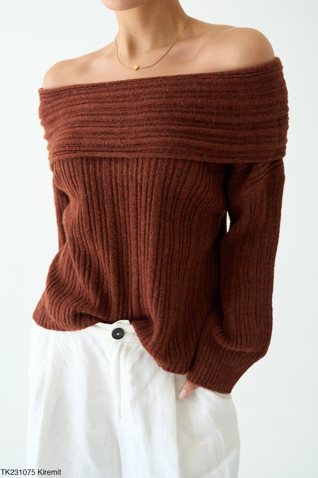 Pull Épaules Dénudées Côtelé