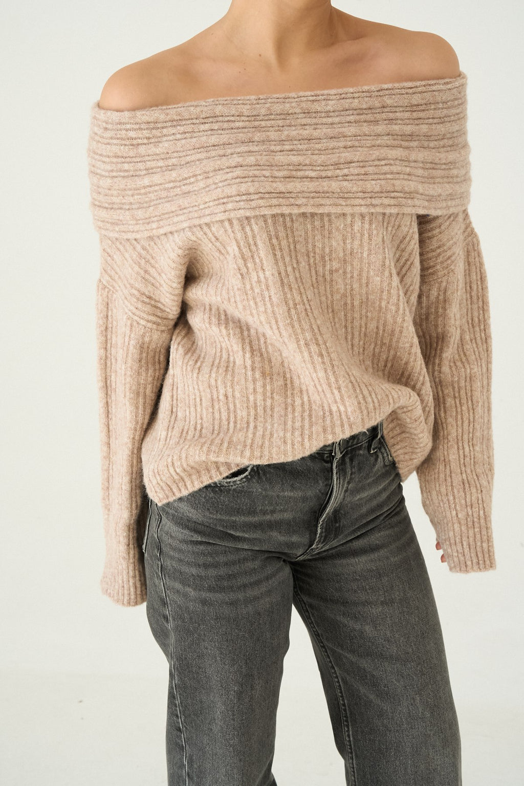 Pull Épaules Dénudées Côtelé