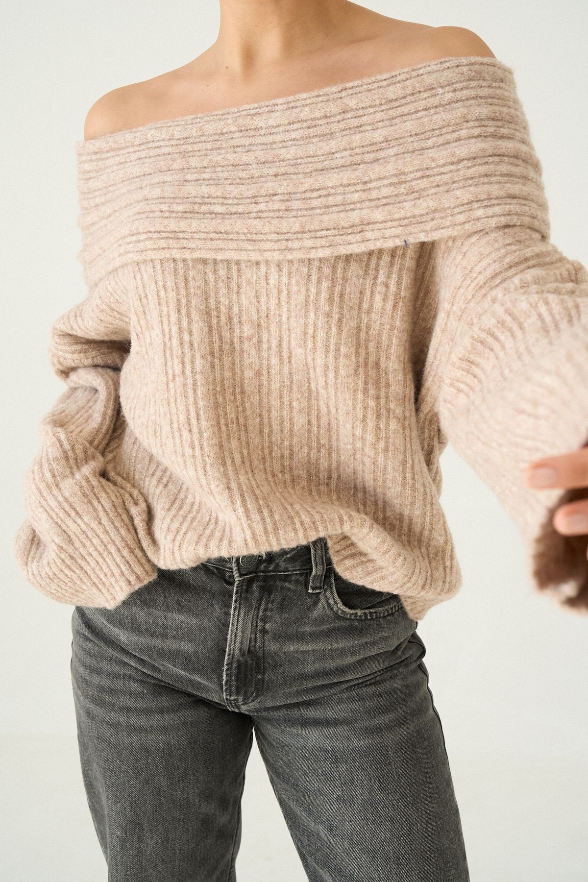 Pull Épaules Dénudées Côtelé