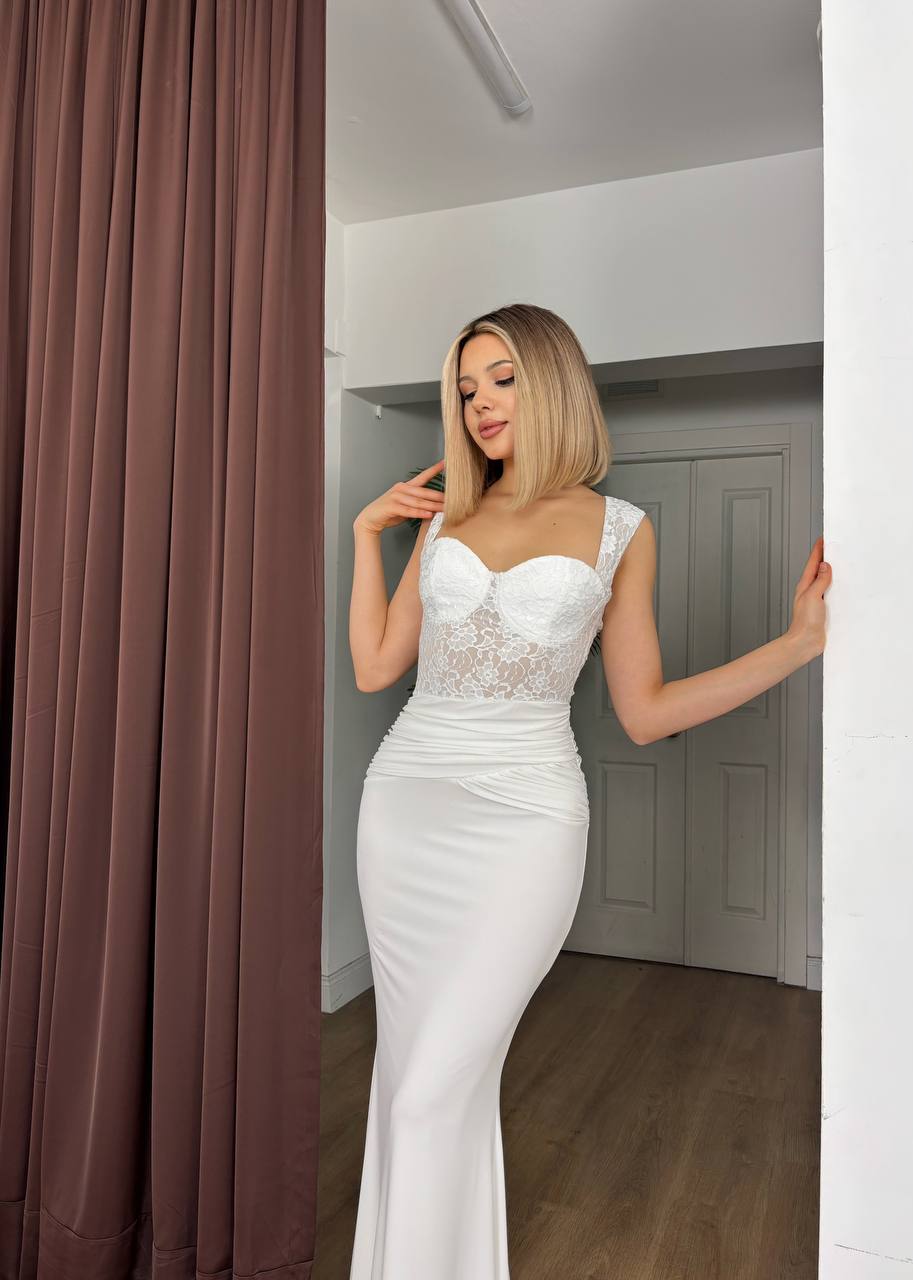 Myra Robe Longue Sirène avec Bustier Dentelle - Élégance Raffinée